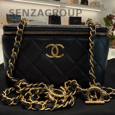 Chanel Quilted Gold Chain Shoulder Crossbody Bag Black Women Classic