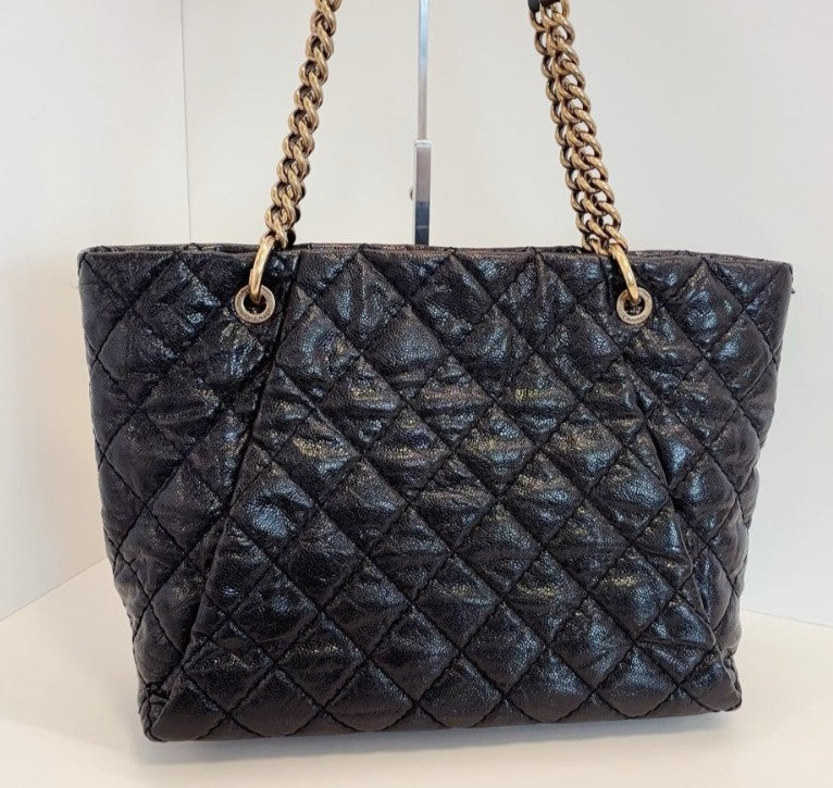 Chanel Diamond Tote Calfskin Chain Shoulder Bag Black Gold Women Classic