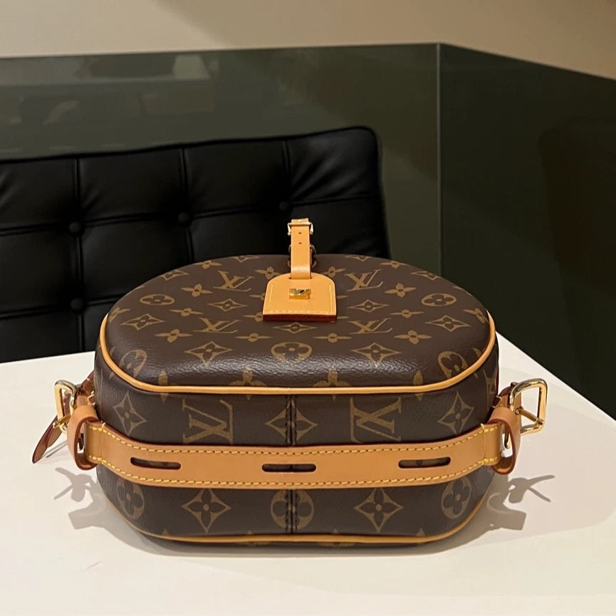 Louis Vuitton Boite Chapeau Souple Monogram Canvas Large Soft Round Bag