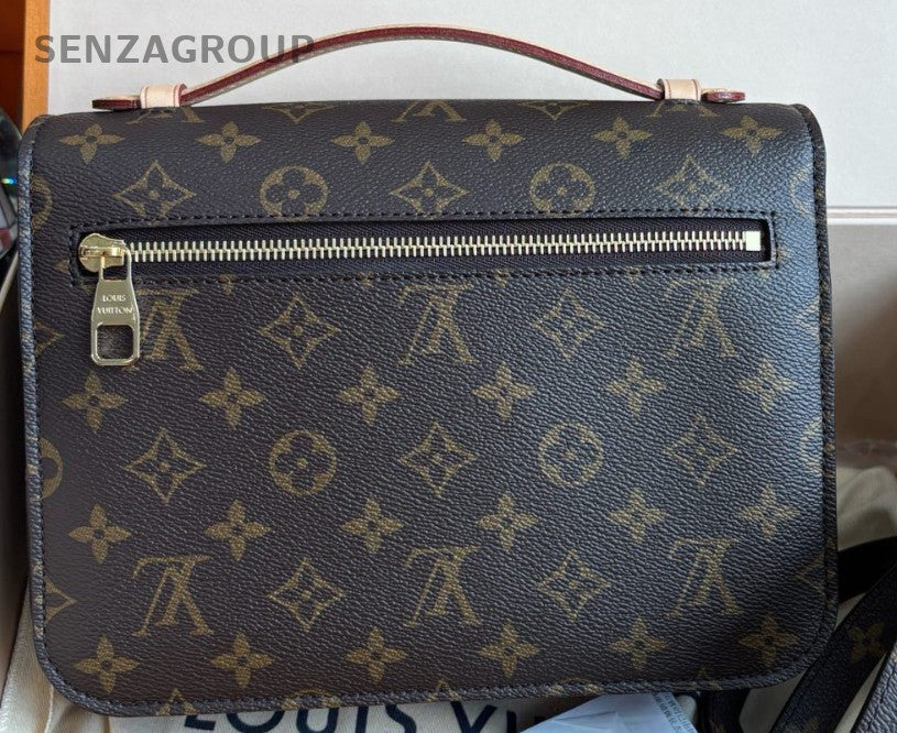 Louis Vuitton Monogram POCHETTE MÉTIS Shoulder bag Canvas Alomost brand NEW