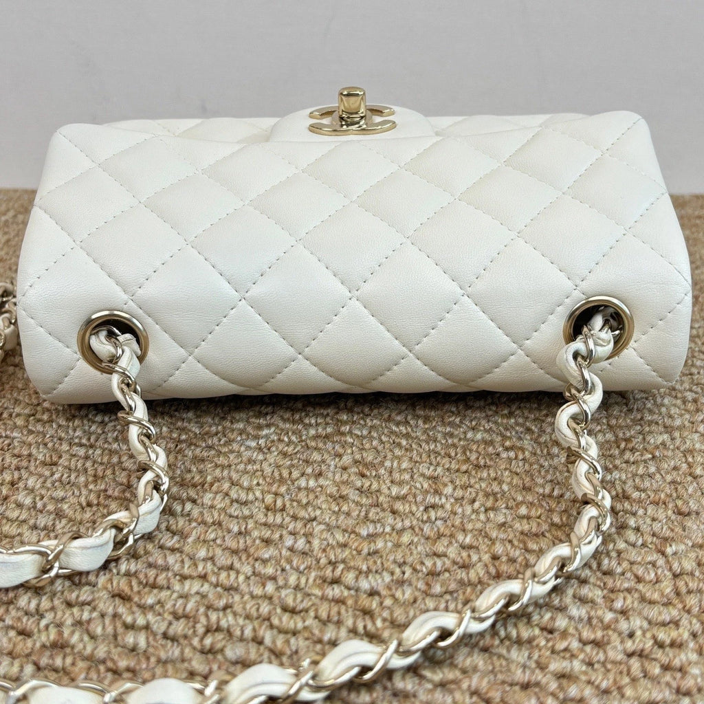 Chanel Classic Flap Mini Chain Lambskin Shoulder Crossbody White Gold Women