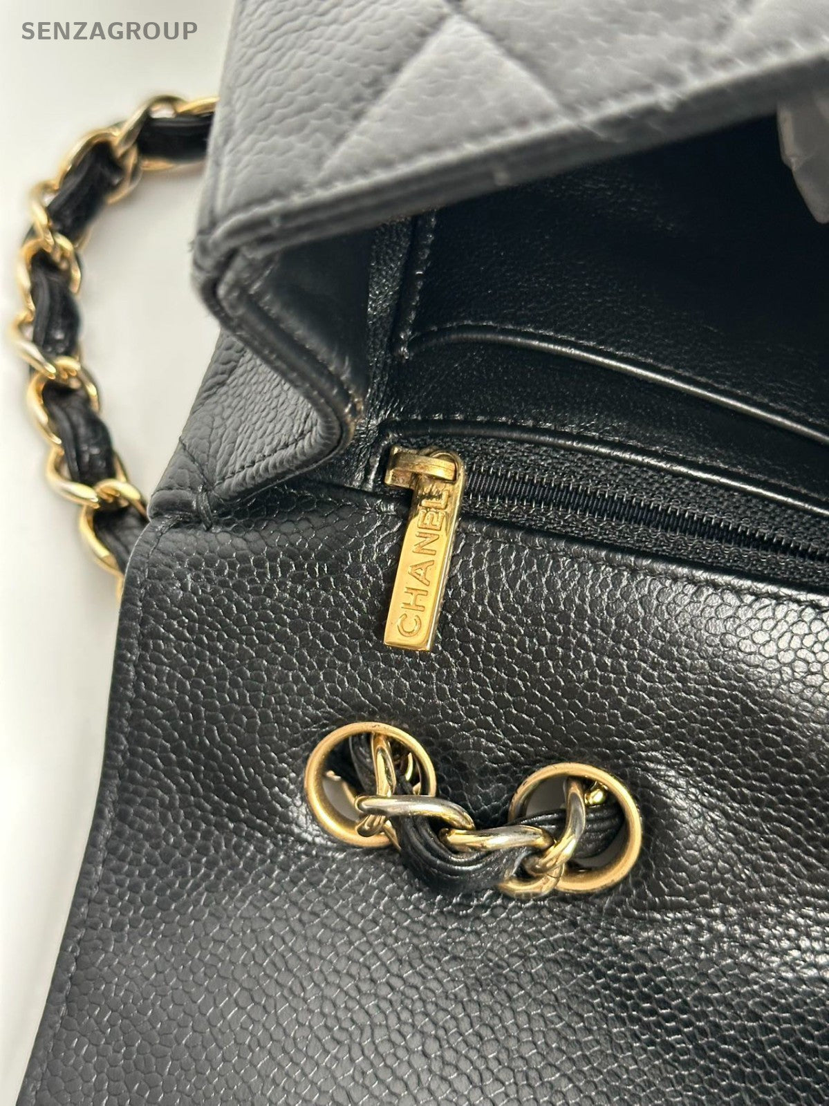 Chanel Classic Flap GM Chain Shoulder Bag Crossbody Black Gold Women Fashion
