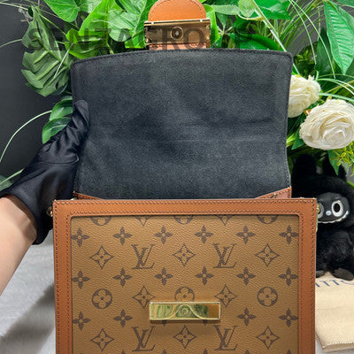 Louis Vuitton Dauphine Medium Chain Shoulder Crossbody Bag Brown Gold