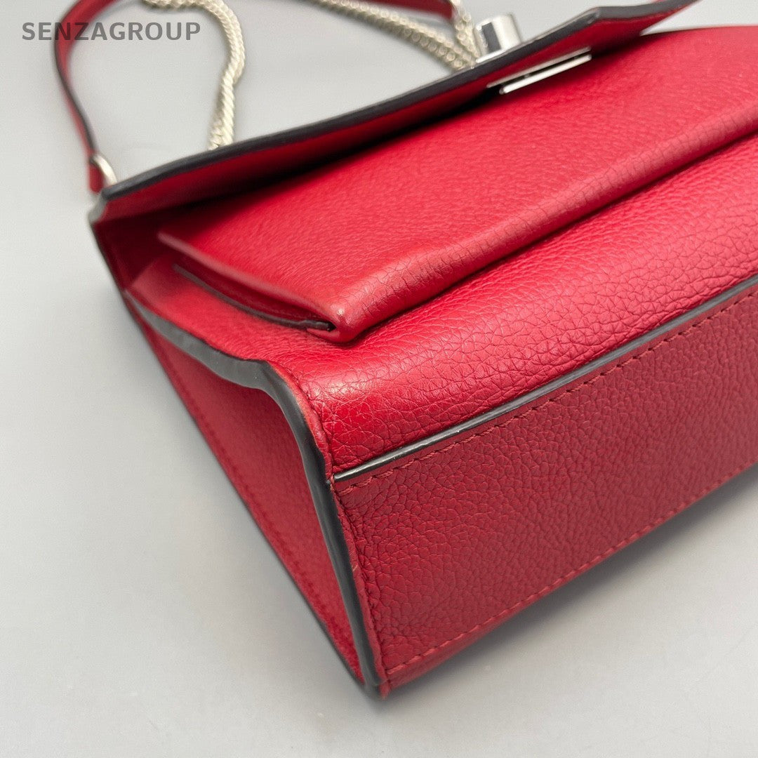 Louis Vuitton Lockme MM Chain Strap Shoulder bag Red Women