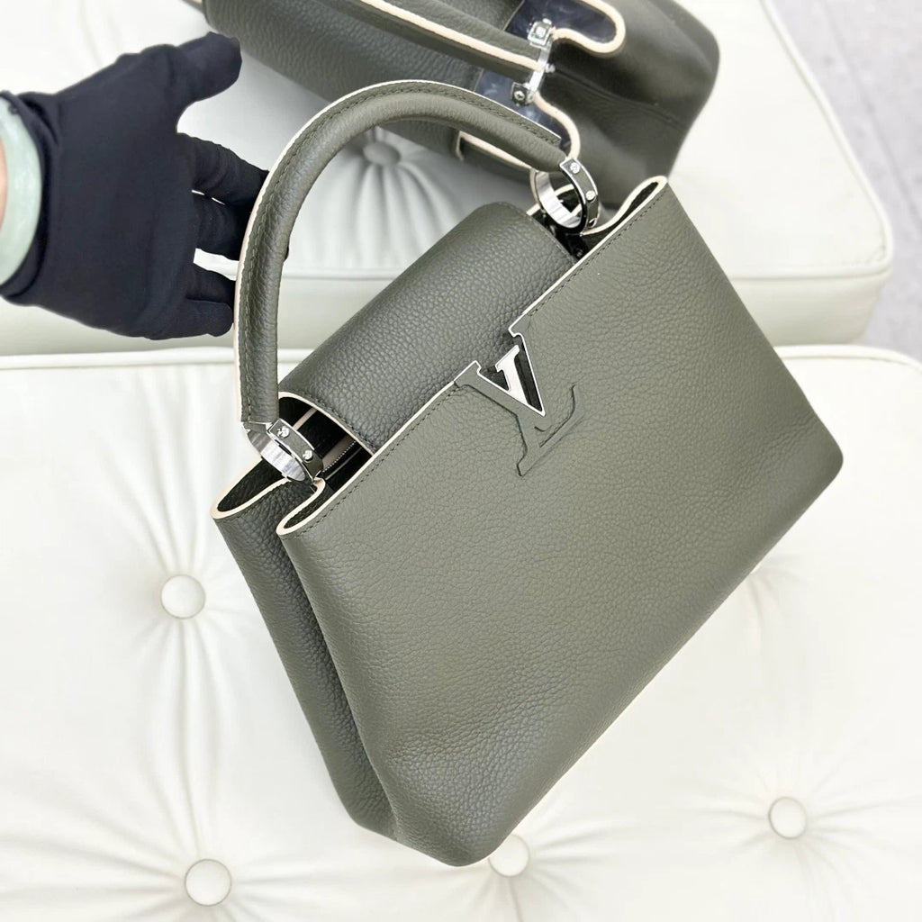 Louis Vuitton Capucines Green Silver Crossbody Top Handle Excellent
