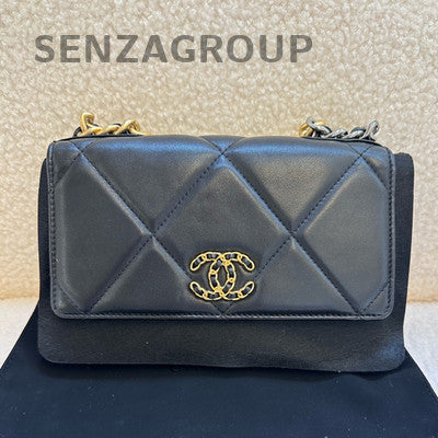 Chanel 19 WOC Black Gold Chain Shoulder Bag Classic Quilted Lambskin