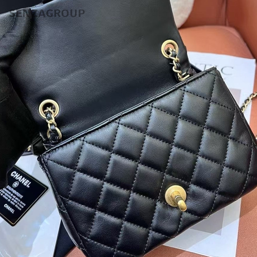 Chanel Black Gold Chain Shoulder Crossbody Bag Quilted Classic Women