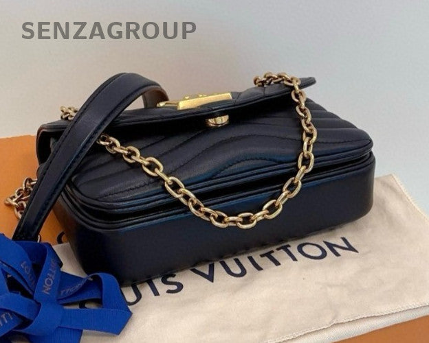 Louis Vuitton New Wave Chain Shoulder bag Crossbody Almost brand new