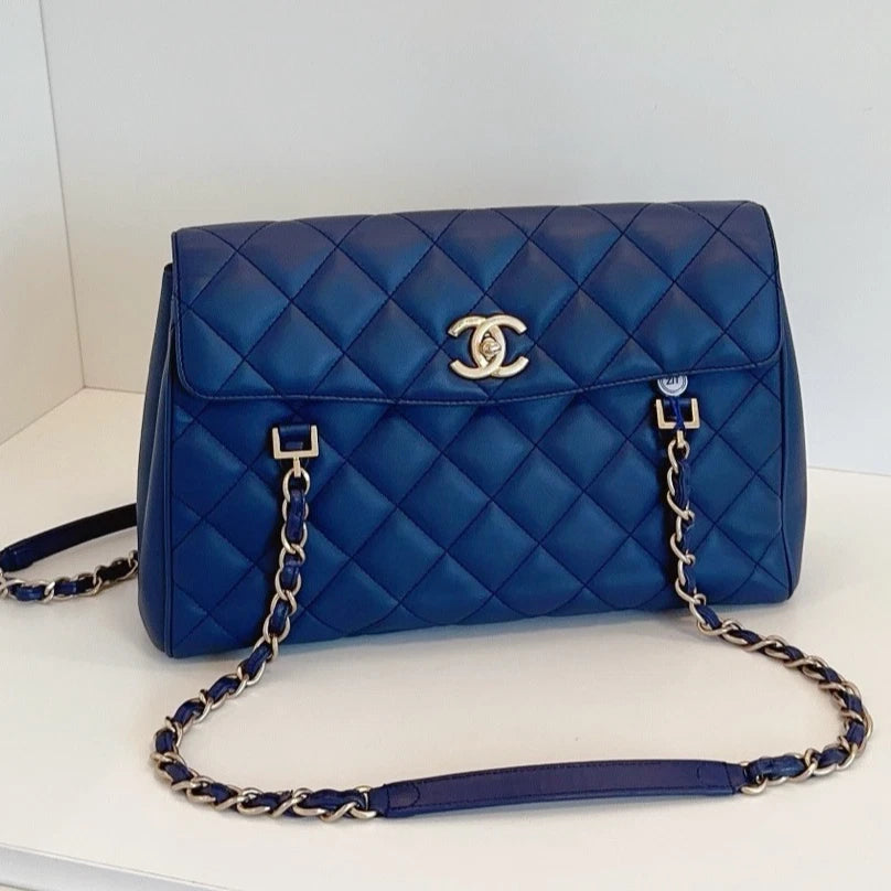Chanel Diamond Tote Chain Shoulder Bag Blue Gold Used Women Classic