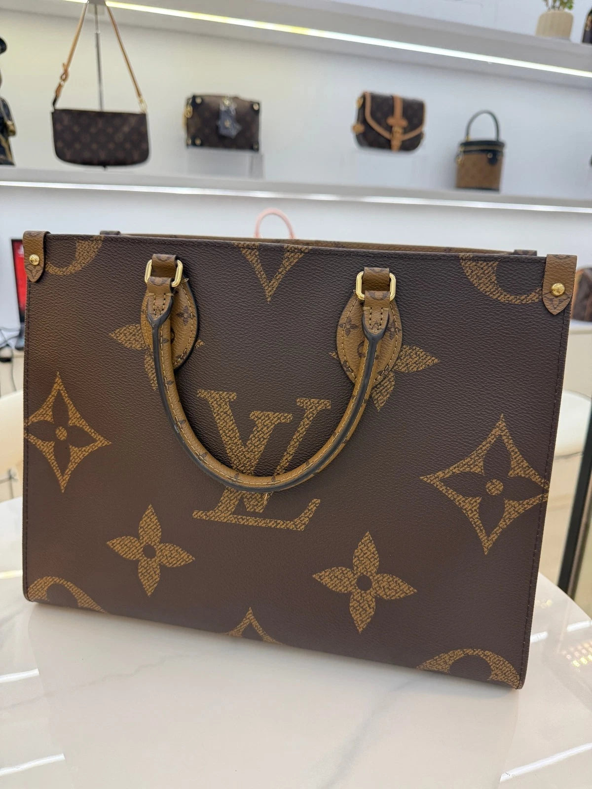 Louis Vuitton OnTheGo Canvas Tote Bag Excellent
