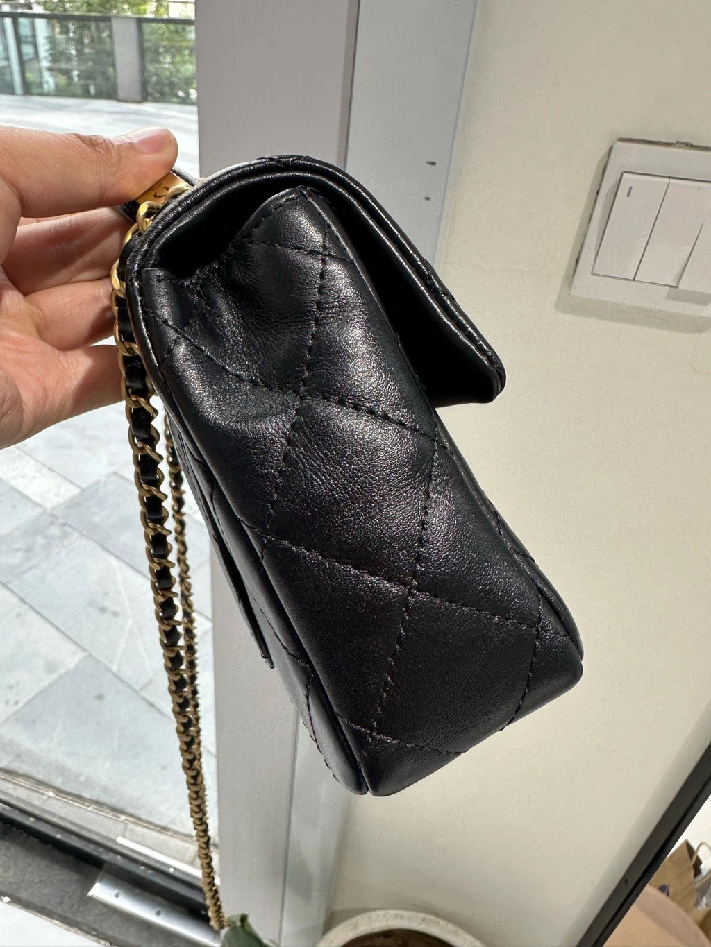 CHANEL Black Gold Top Handle Chain Bag For Women