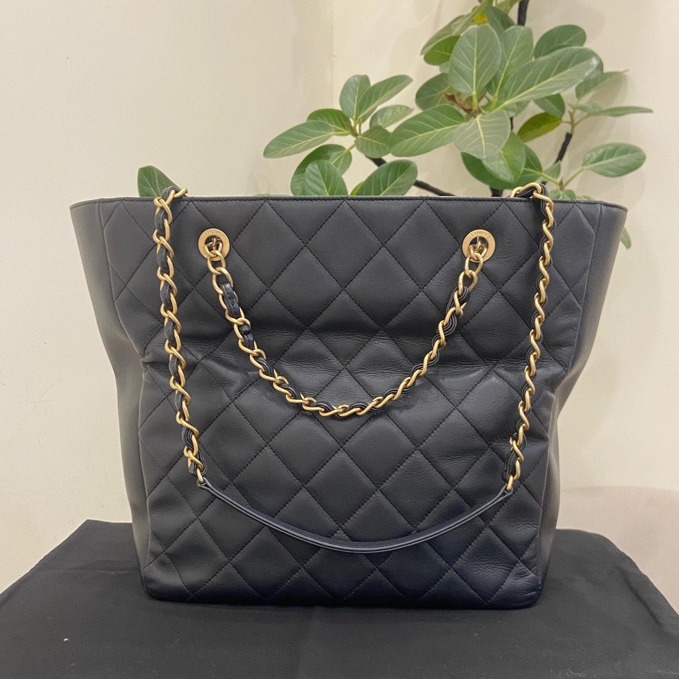 Chanel Tote GM Chain Shoulder Bag Black Gold Diamond Women Classic