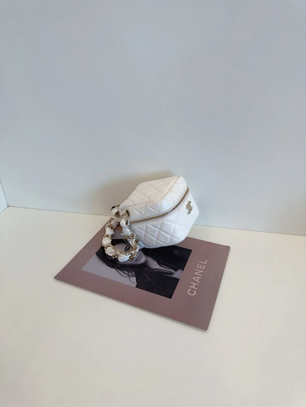 CHANEL Runway Dice Box Handbag For Women