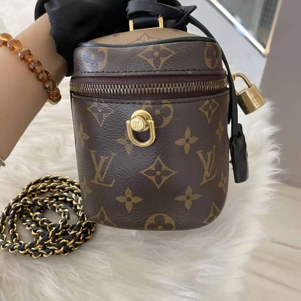 Louis Vuitton Vanity Monogram Brown Crossbody Chain Bag Excellent