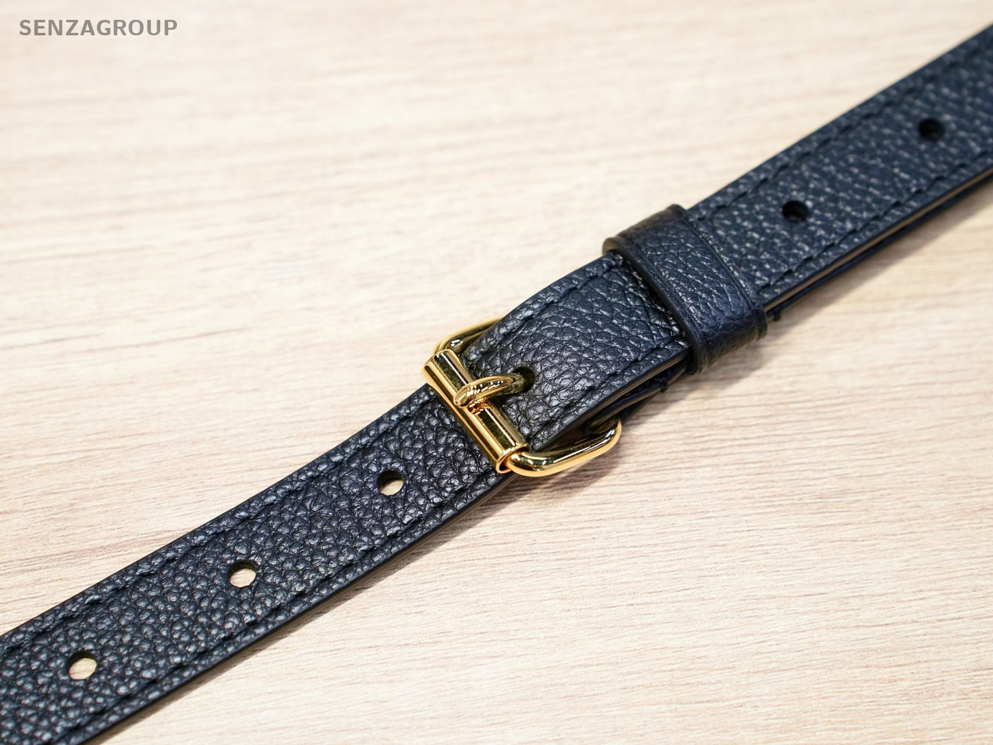 LOUIS VUITTON black Monogram Empriente ON THE GO PM almost brand new