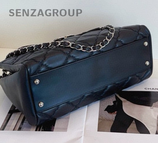 Chanel Diamond Chain Calfskin Shoulder Bag Black Silver Women Classic Fashion