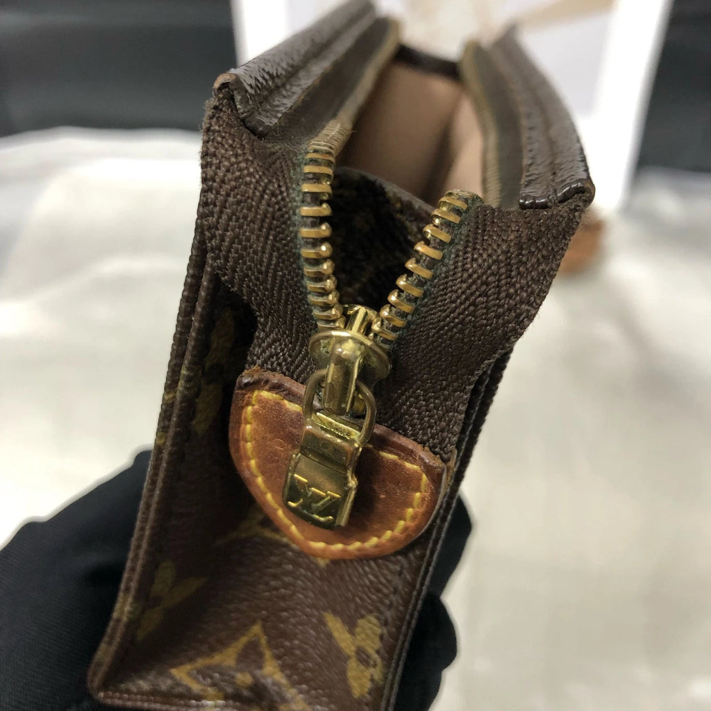 Louis Vuitton Vintage Women Brown Canvas Small Clutch