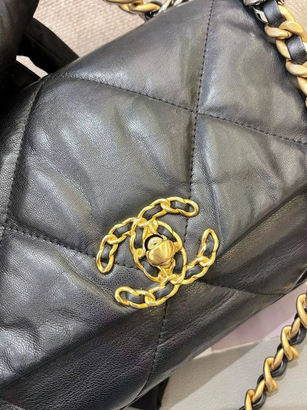 Chanel 19Bag PM Lambskin Chain Top Handle Crossbody Black Gold Women Classic