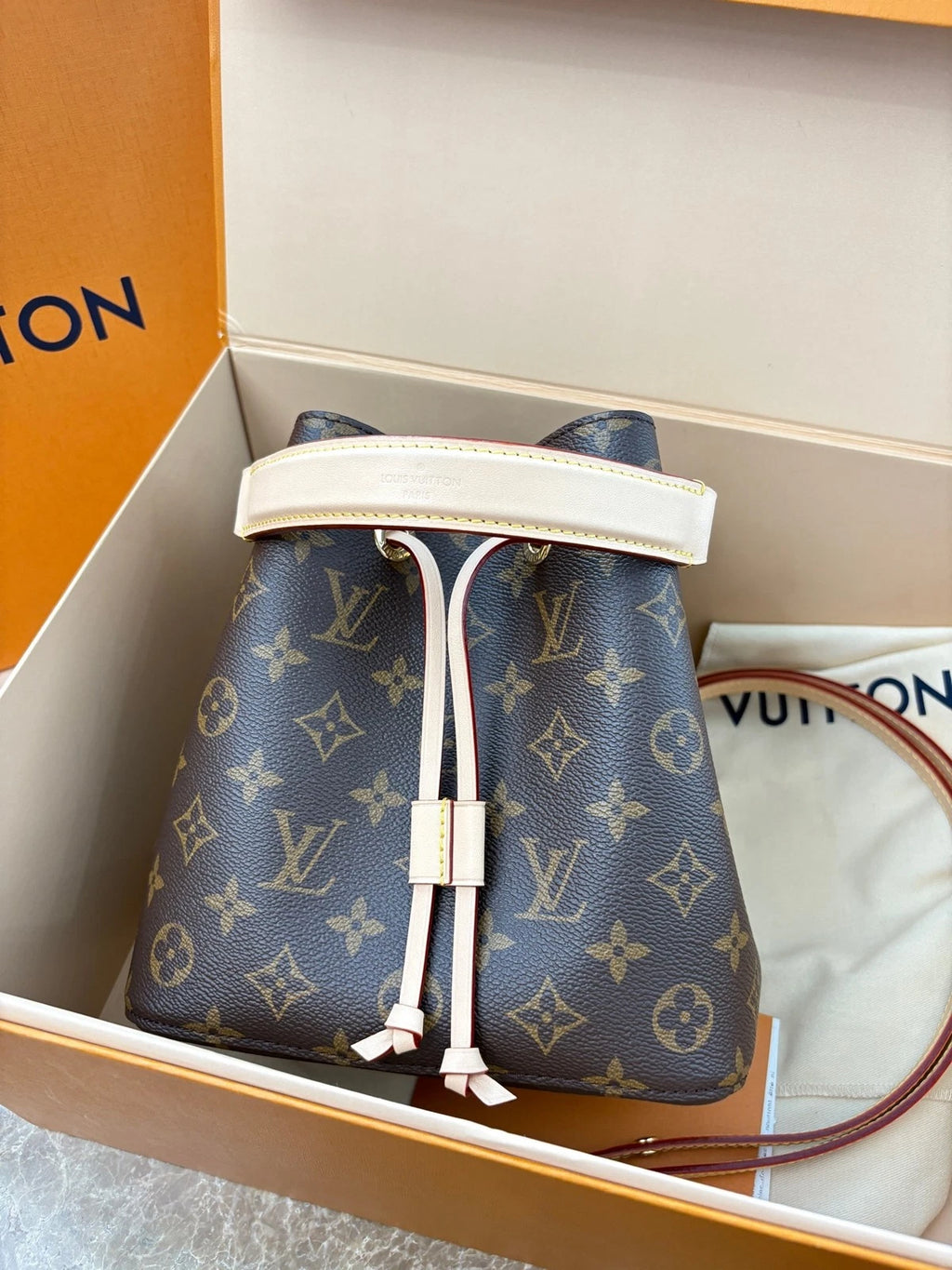 Louis Vuitton NEONOE BB Mini Bucket Bag For Women