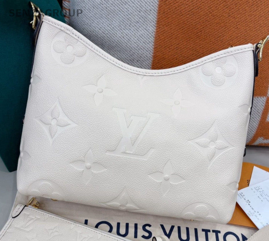 Louis Vuitton Carryall PM Shoulder Bag White Gold Used Women Classic Designer