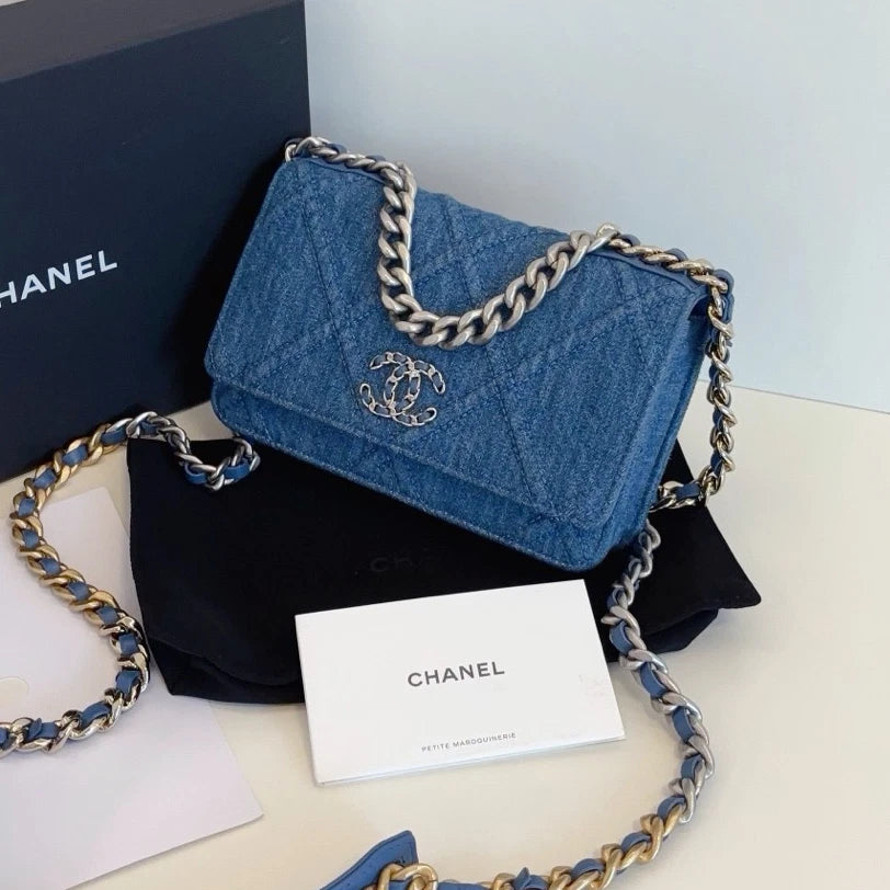Chanel 19Bag Denim Chain Top Handle Crossbody Blue Gold Used Women Classic