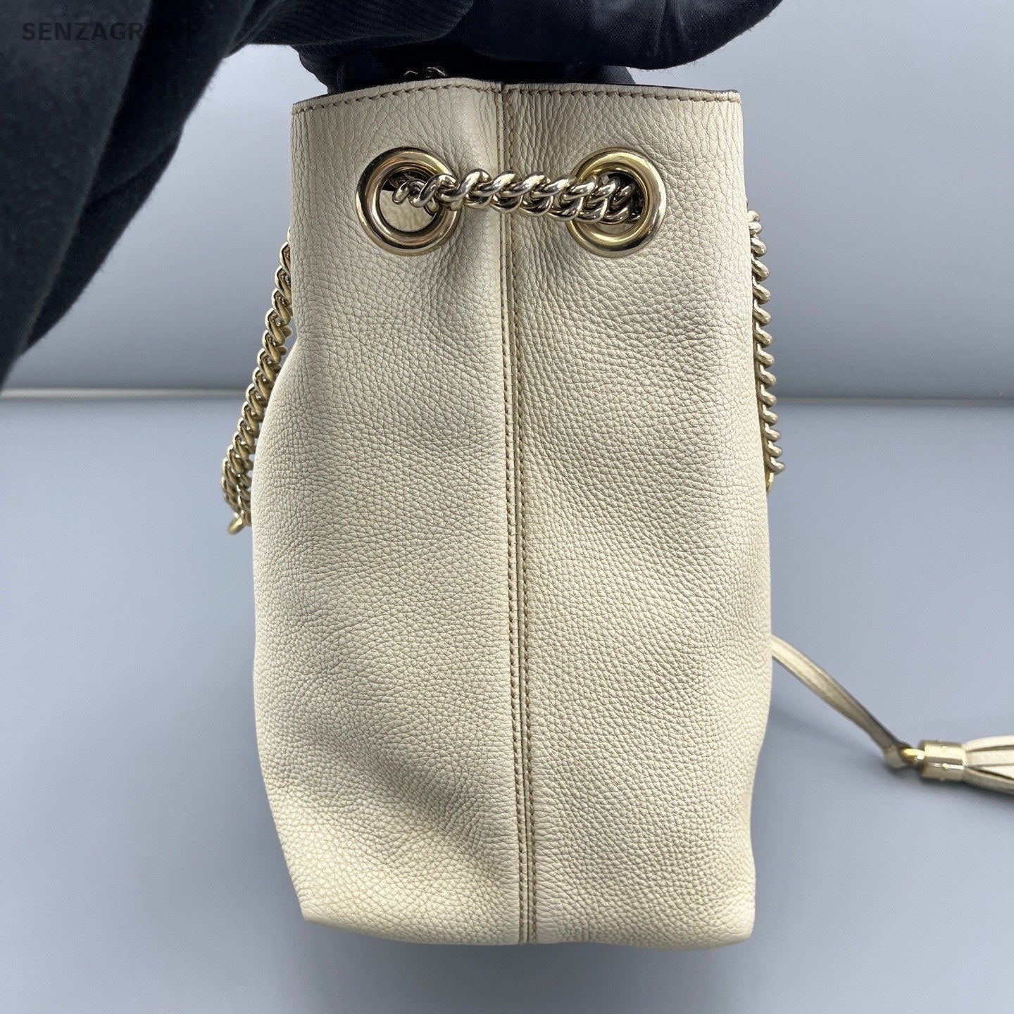 Gucci Soho Chain Tassel Tote Shoulder Bag White Silver Used Women Classic