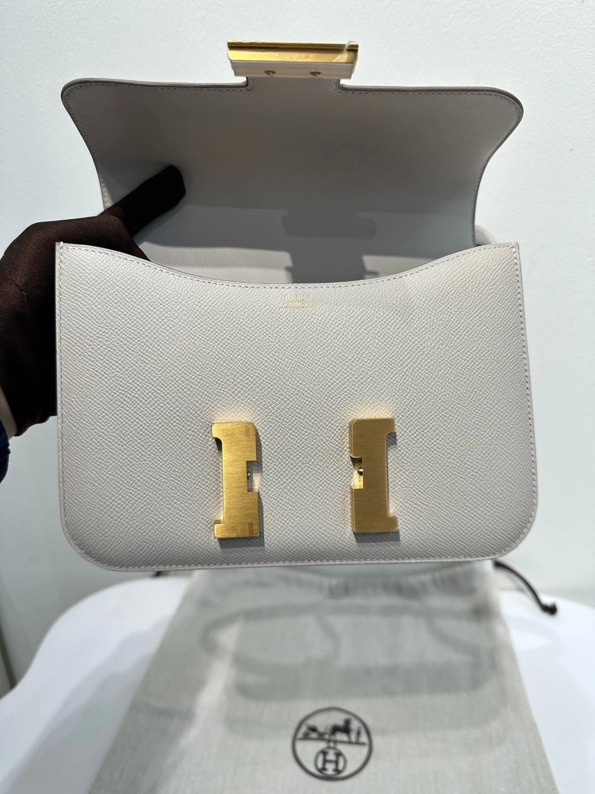 Hermes New Constance24 White Shoulder Bag For Women