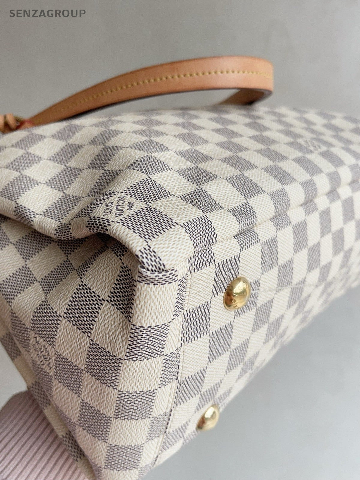 Louis Vuitton Lymington MM Shoulder Bag Crossbody White Gold Women Classic