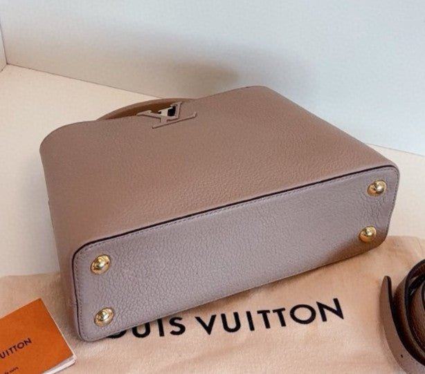 Louis Vuitton Capucines BB Top Handle Crossbody Gray Gold Used Women Classic