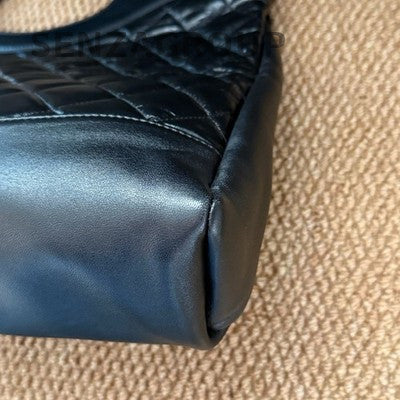 Chanel 31 Bag Black Gold Quilted Classic Women's Shoulder Bag
