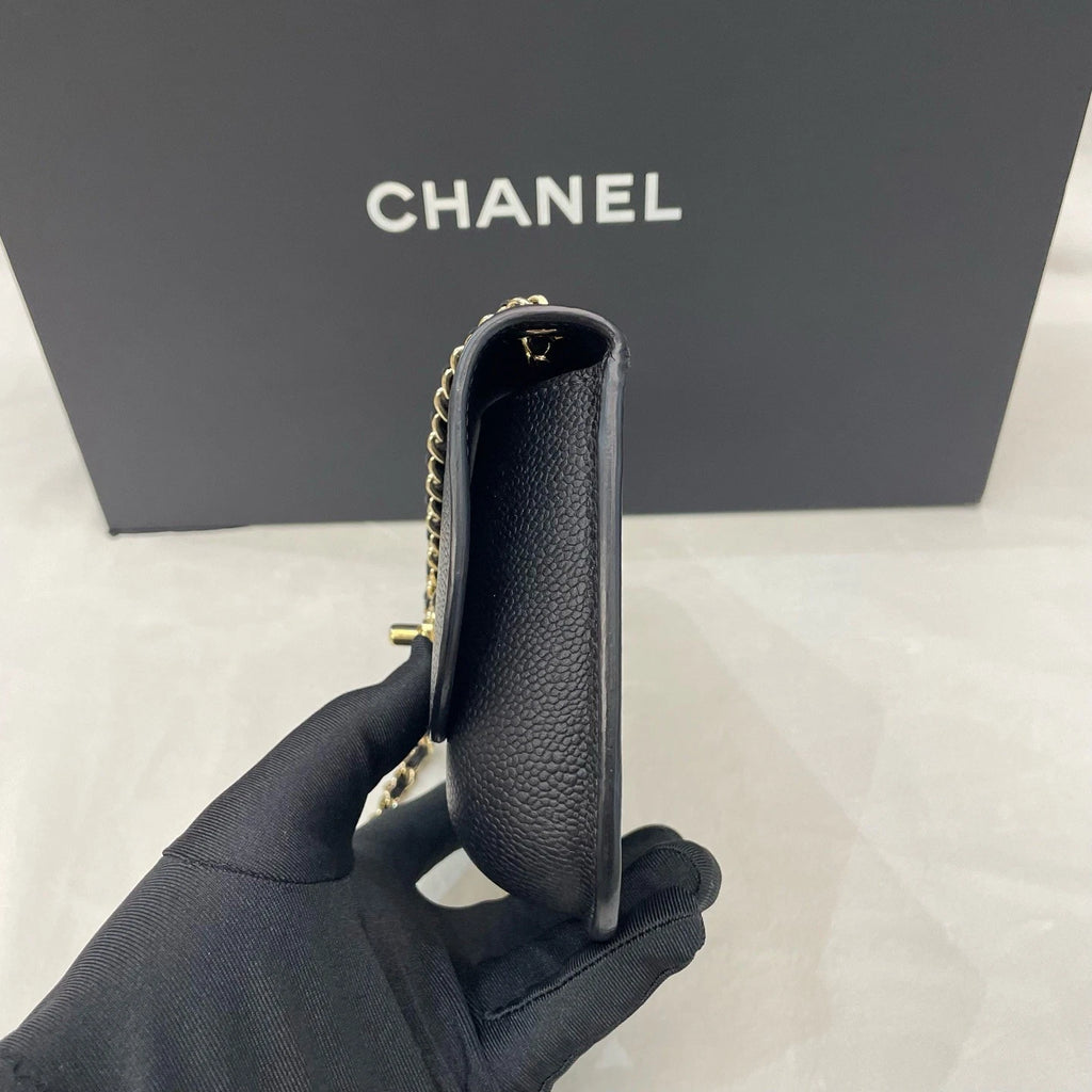 Chanel Caviar Leather Chain Black Shoulder Bag Crossbody Gold Hardware