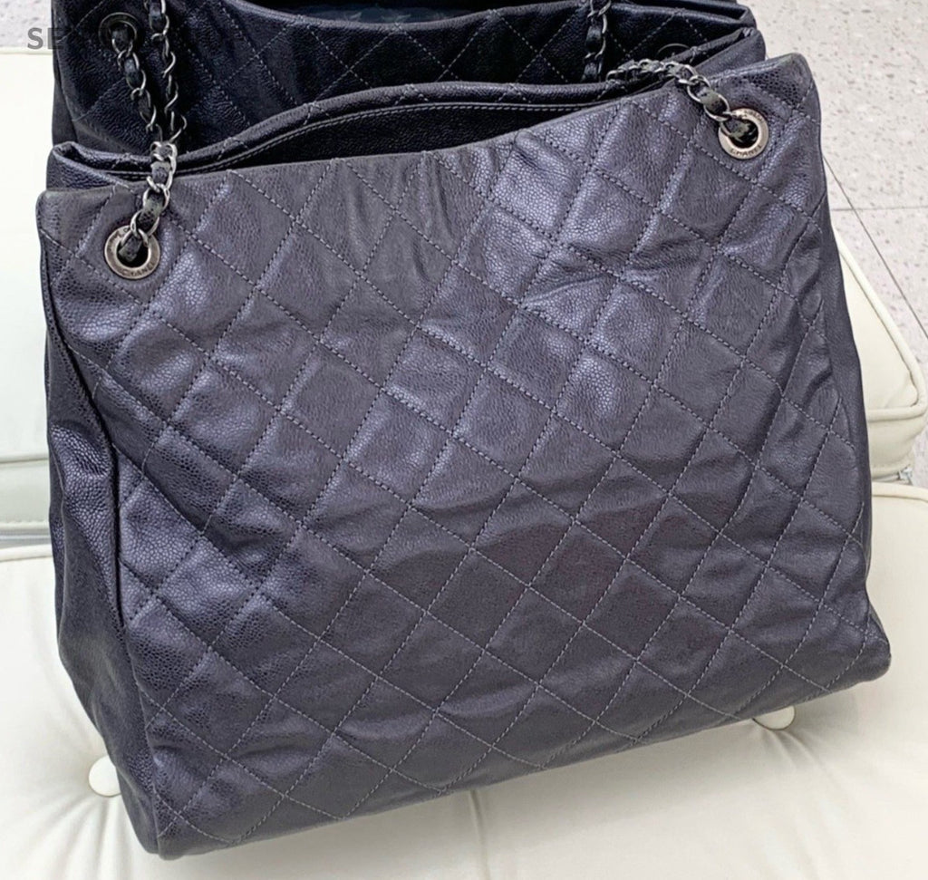Chanel Diamond Calfskin Chain Tote Shoulder Bag Gray Silver Used Women Classic
