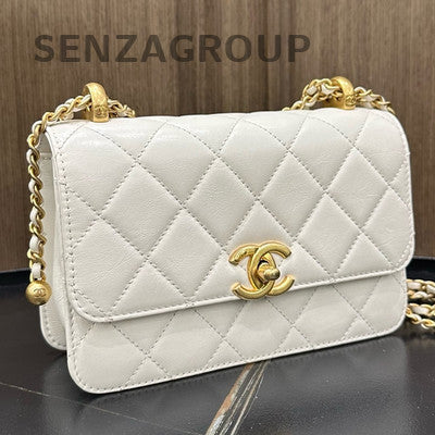 Chanel Classic Quilted Chain Shoulder Bag in Silver - Timeless & Stylish