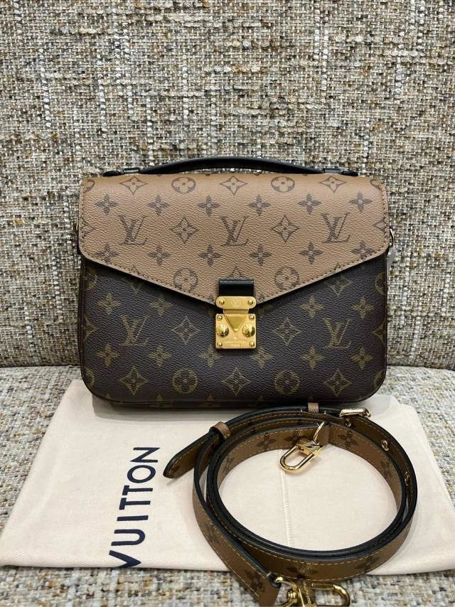 Louis Vuitton Messenger Crossbody Shoulder Bag For Women