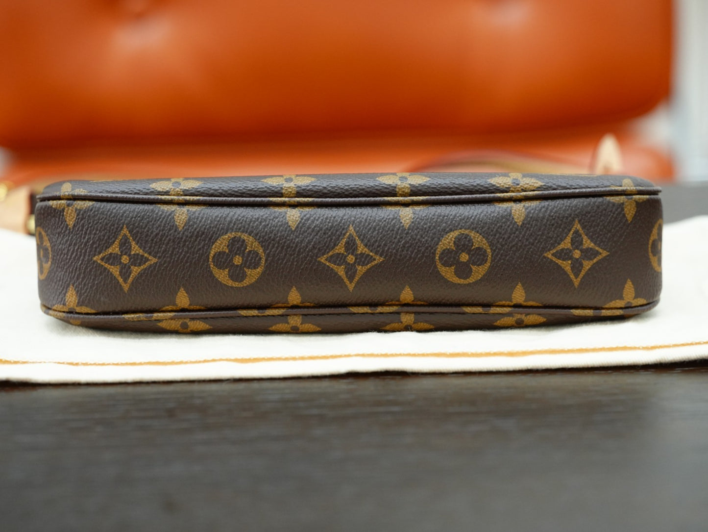 Louis Vuitton Monogram Pochette Accessories Shoulder Handbag Women Handbag Brown