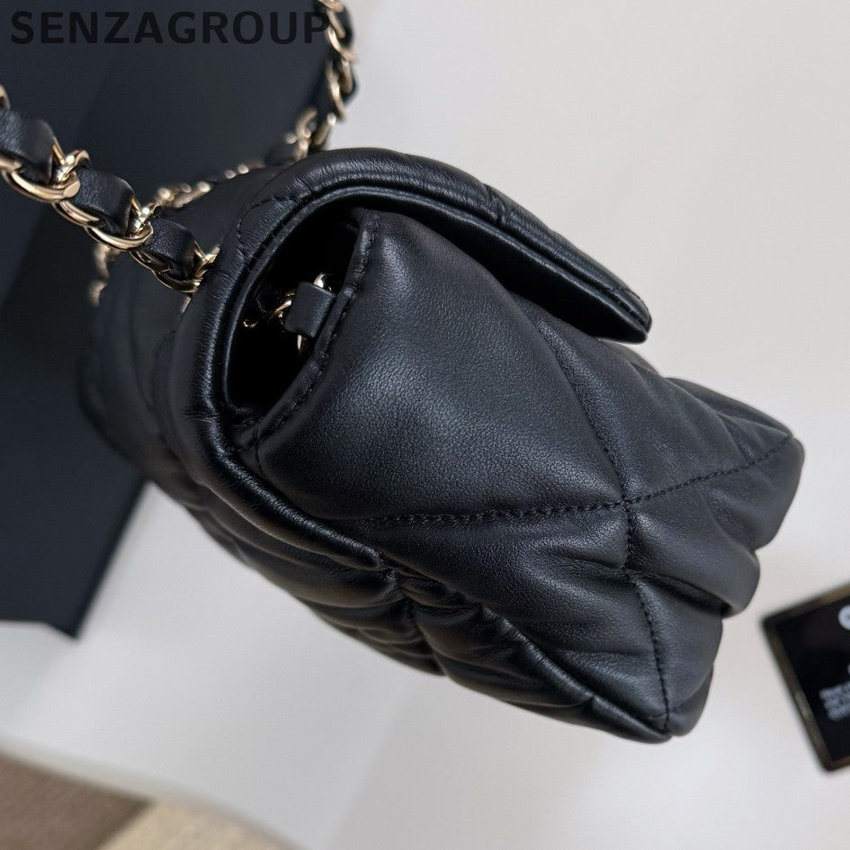 Chanel Diamond Chain Shoulder Bag Crossbody Black Gold Women Classic Fashion