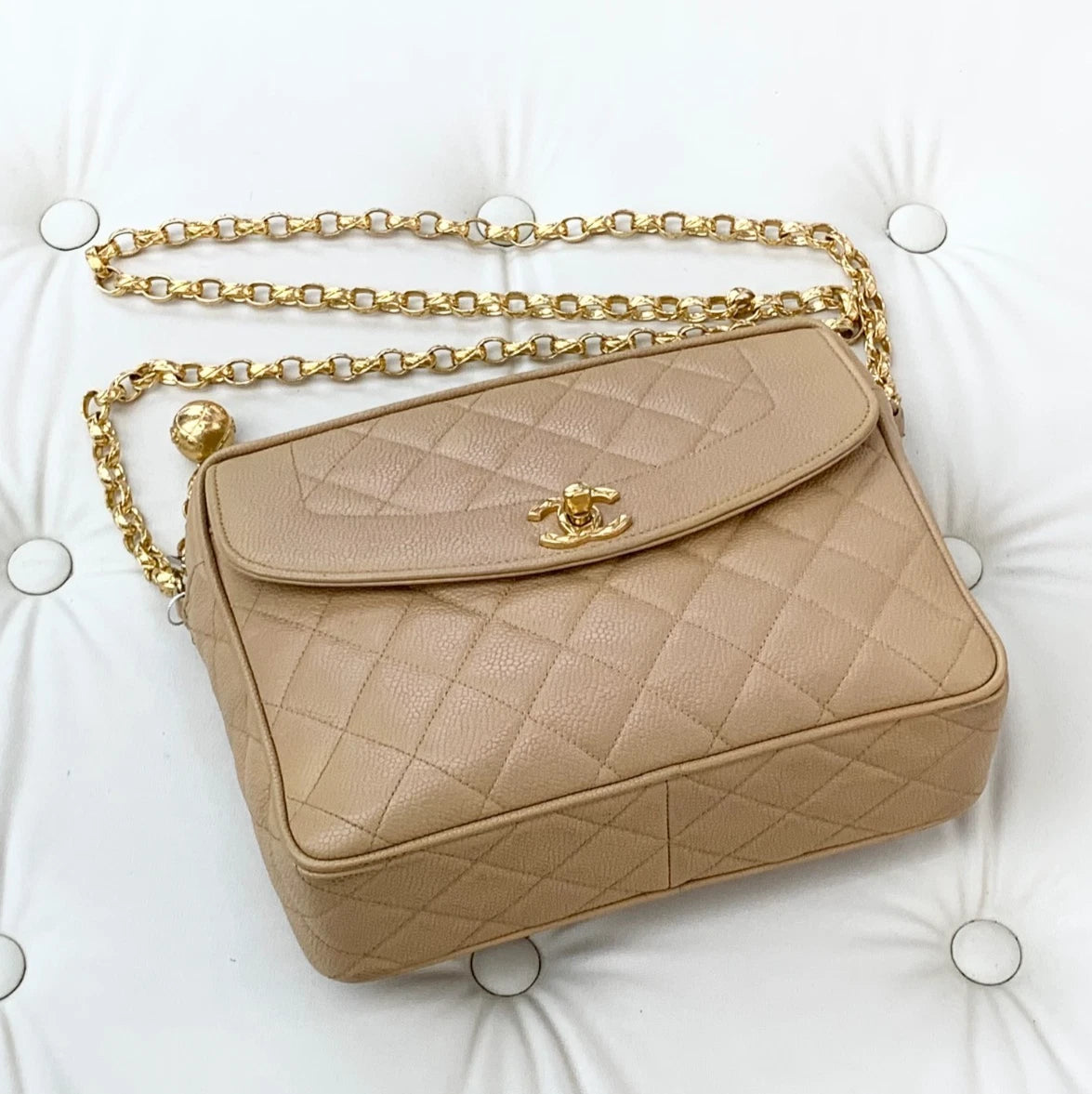 Chanel Calfskin Diamond Gold Chain Shoulder Bag Crossbody Bag Women S