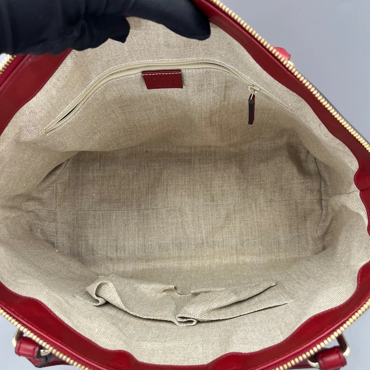 Gucci Red Leather Dumpling Top Handle Bag For Women