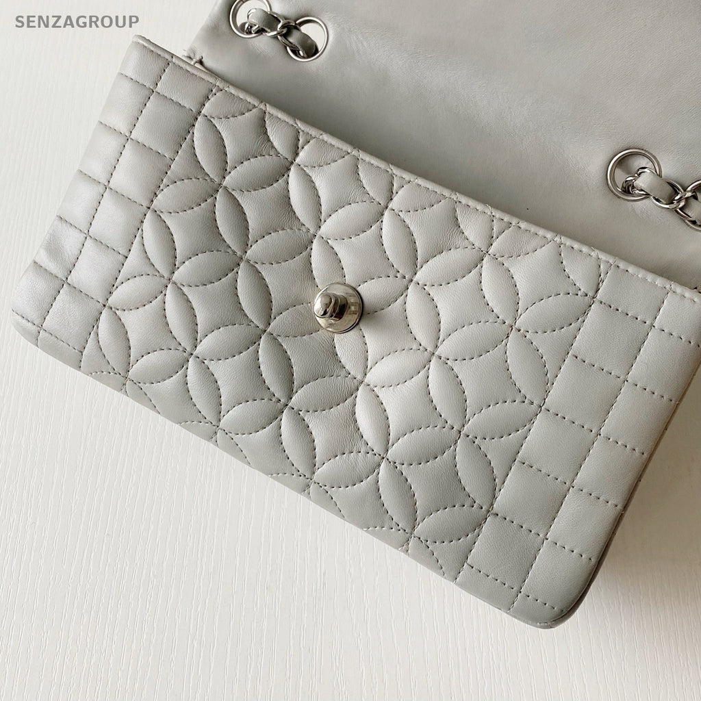 Chanel Classic Flap Four-leaf Clover Series Chain Shoulder bag Gray Silver