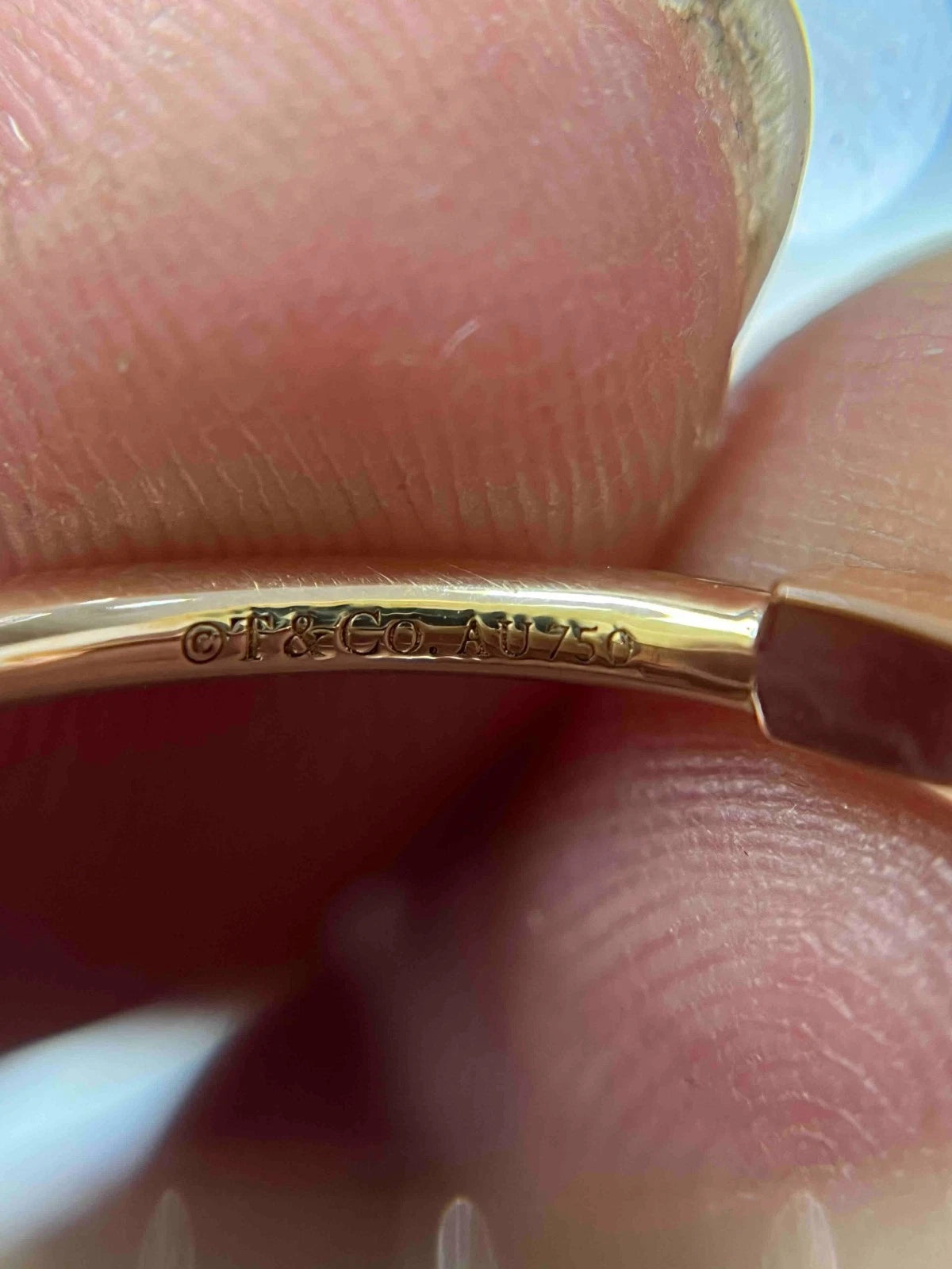 Excellent Tiffany &amp; Co. Tiffany T 18K Rose Gold with Diamonds Wire Band Ring US7