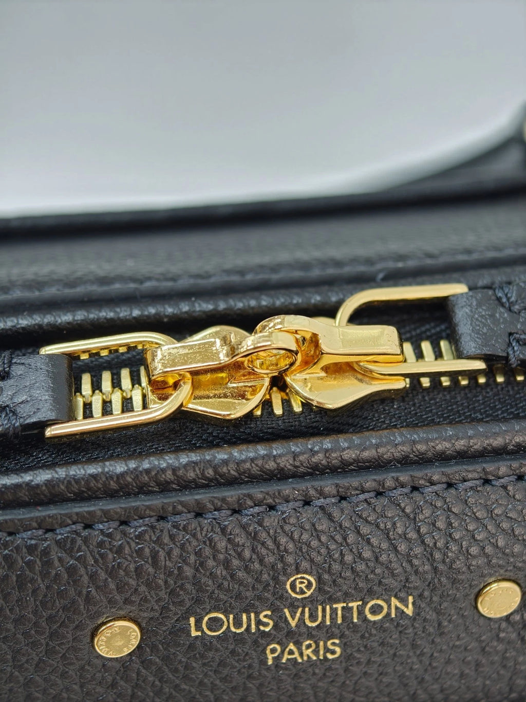 Louis Vuitton Speedy25 Monogram Empreinte Black Crossbody Excellent