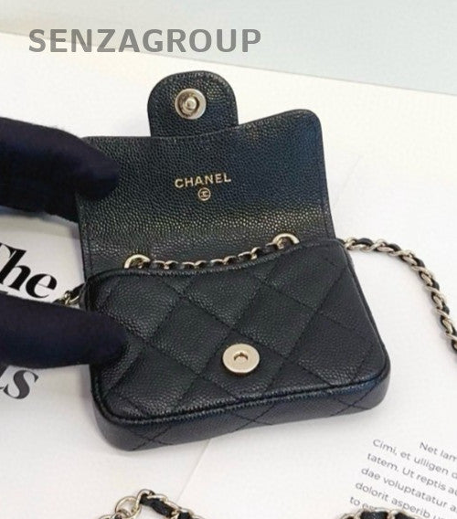 CHANEL Caviar Blakc Card pack mini Crossbody bag