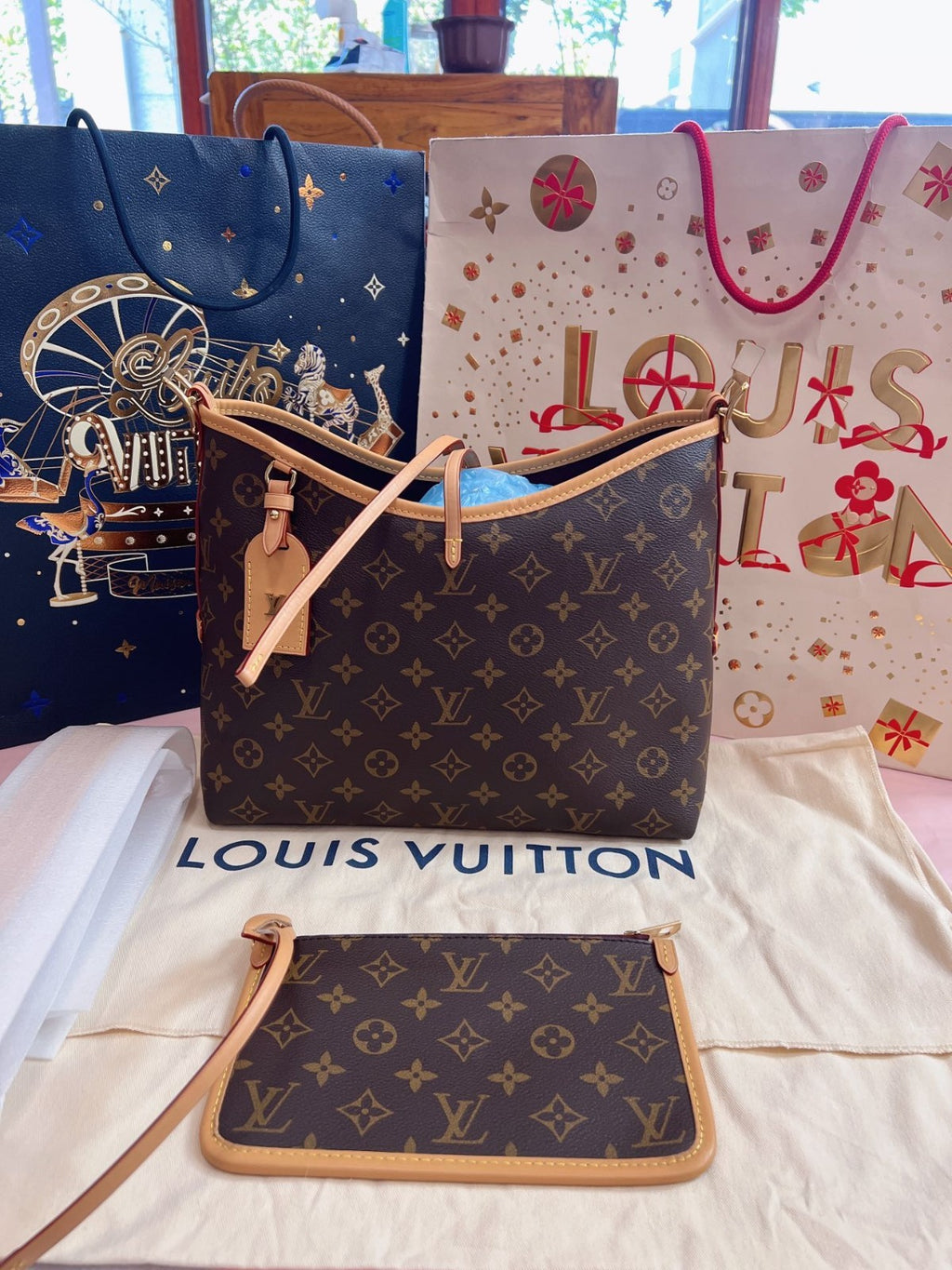 Louis Vuitton Carryall PM Monogram Shoulder Bag Brown Gold Women Classic