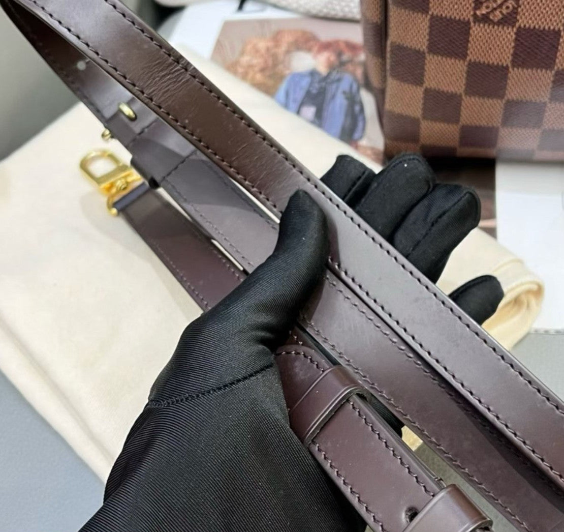 Louis Vuitton Speedy25 Damier Ebene Top Handle Bag Crossbody Brown Gold Women