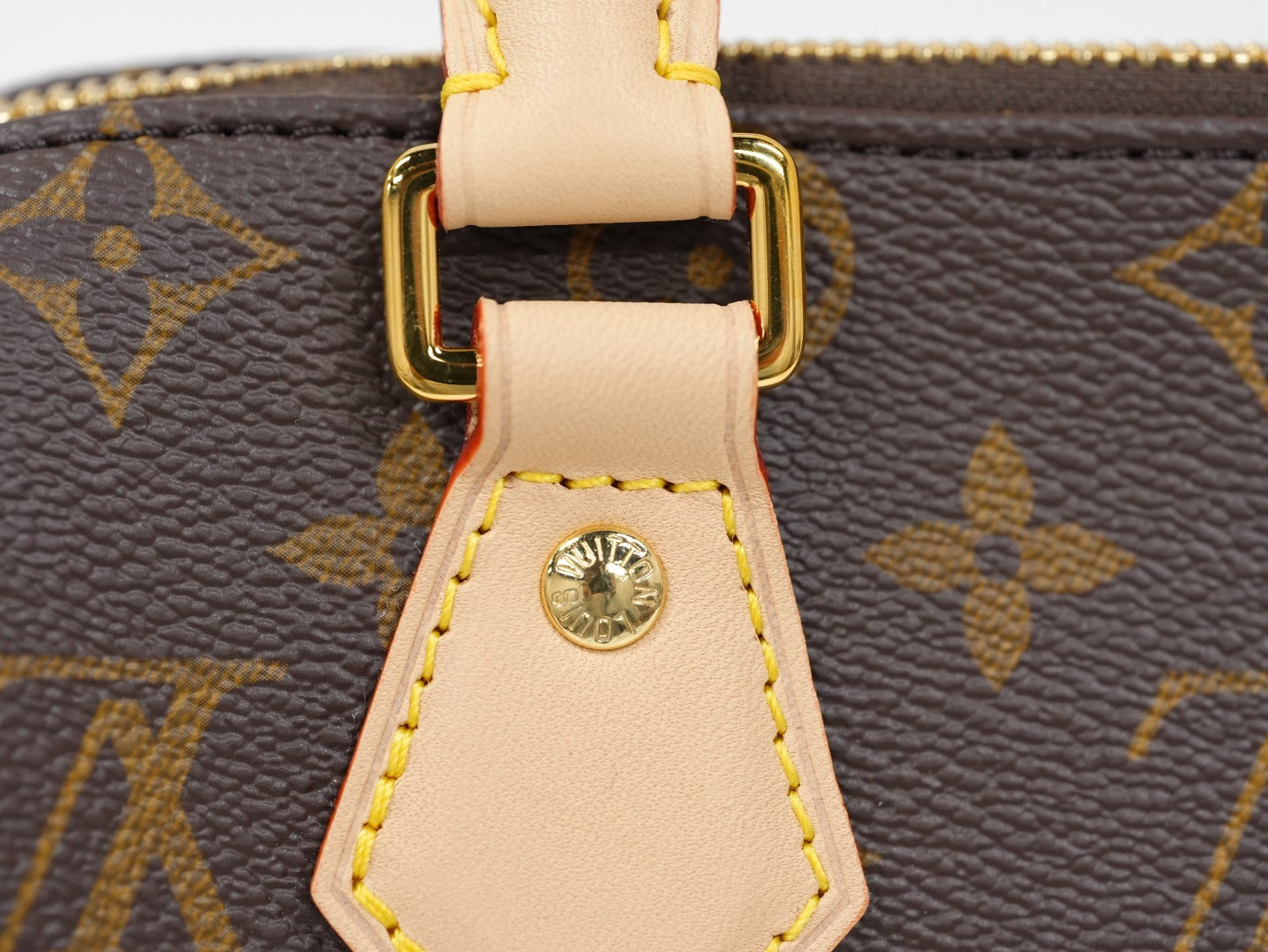 Louis Vuitton Speedy 20 Bandouliere monogram Canvas  Almost Brand NEW Women