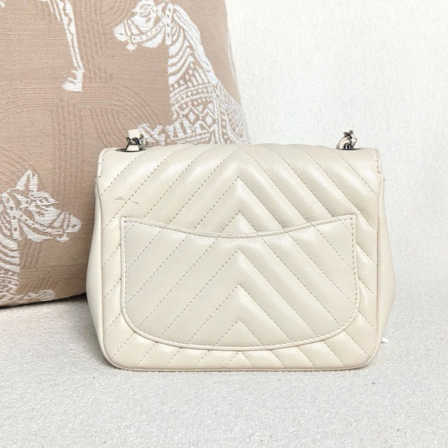 Chanel Classic Flap Lambskin Chain Shoulder Crossbody White Silver Women