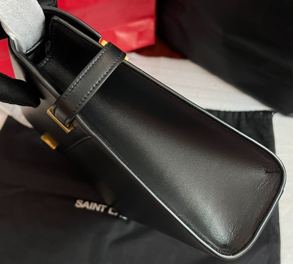 YSL Saint Laurent Manhattan Black Gold Shoulder bag Crossbody Almost Brand NEW