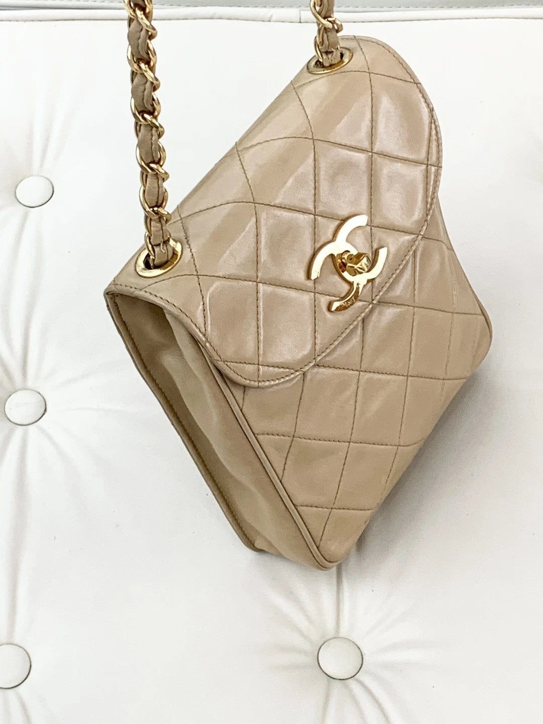 Chanel Vintage Lambskin Chain Camera Bag Crossbody Bag Beige Women S