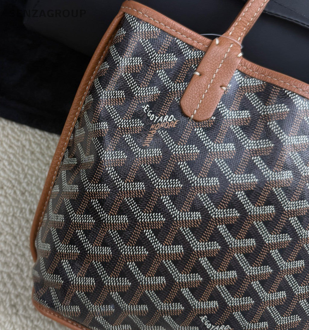 Goyard Leather Monogram Tote Top Handle Shoulder Bag with Pouch Women Brown.