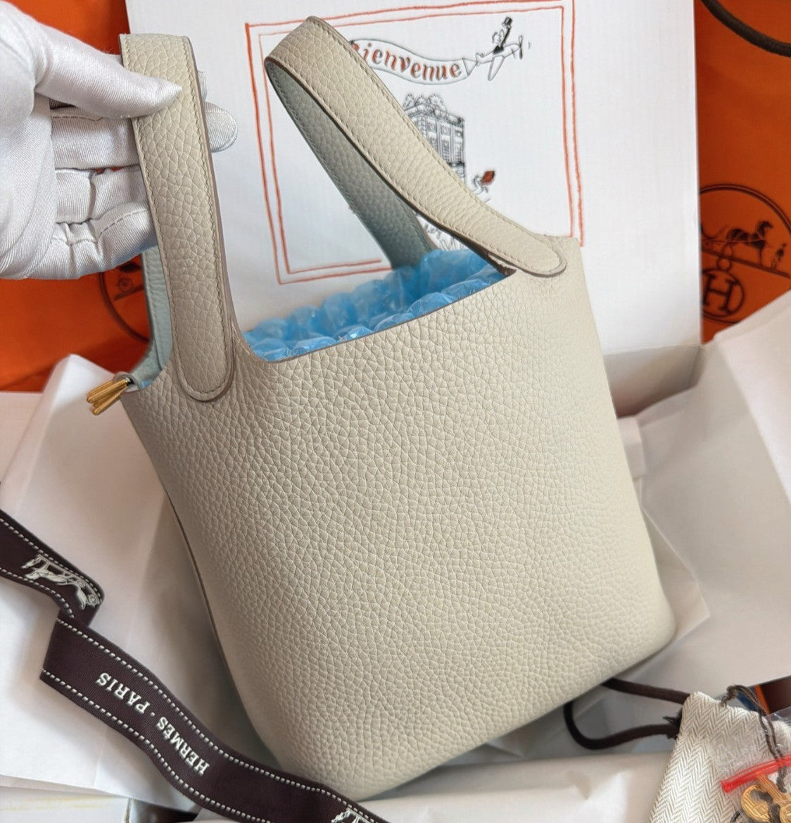 Hermes Picotin18 Top Handle Shoulder Bag White Gold Used Women Fashion Classic